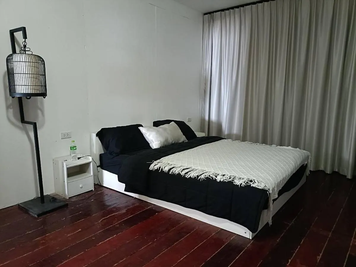 Star House Seaview Lanta Old Town Apartment Ko Por